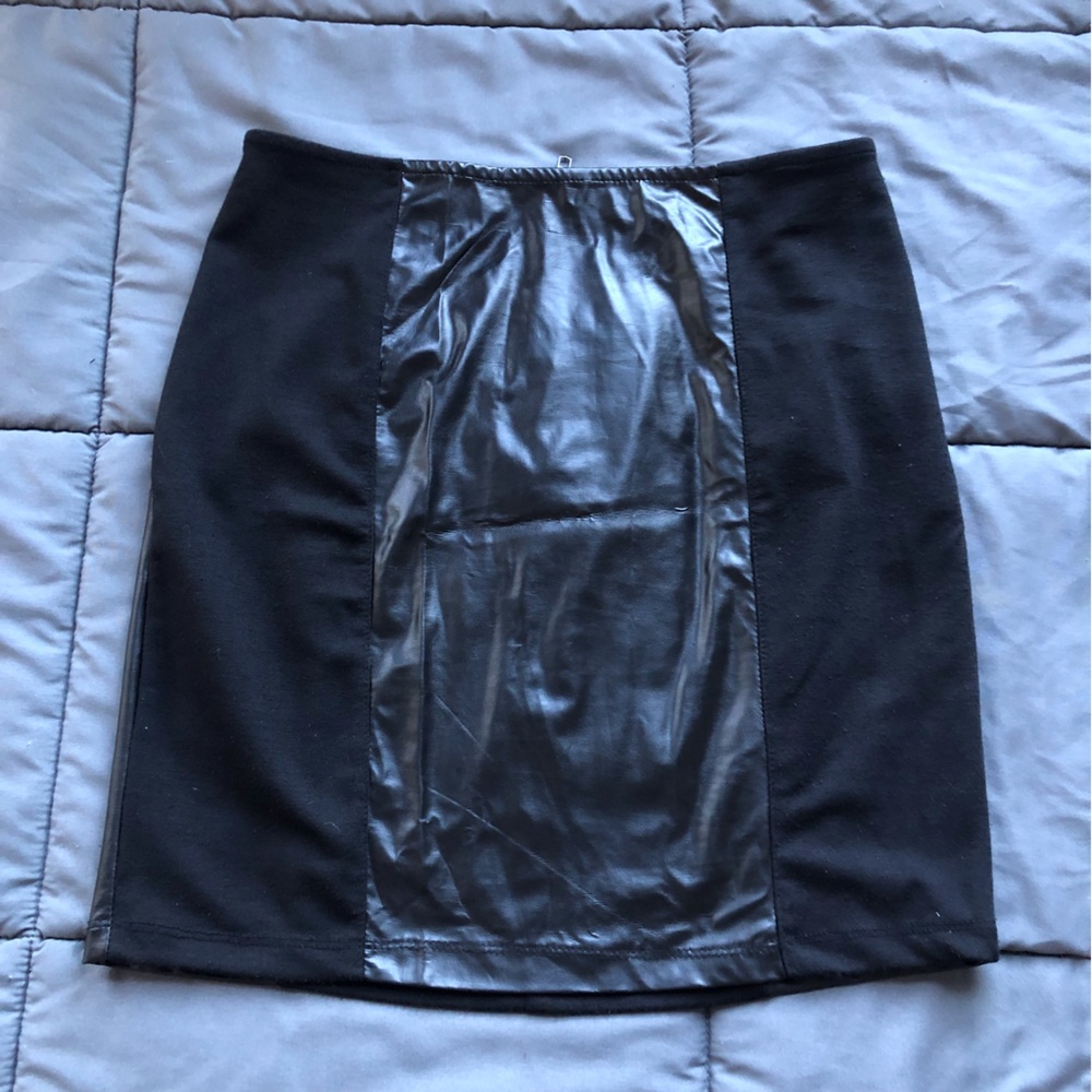 Black mini size m
